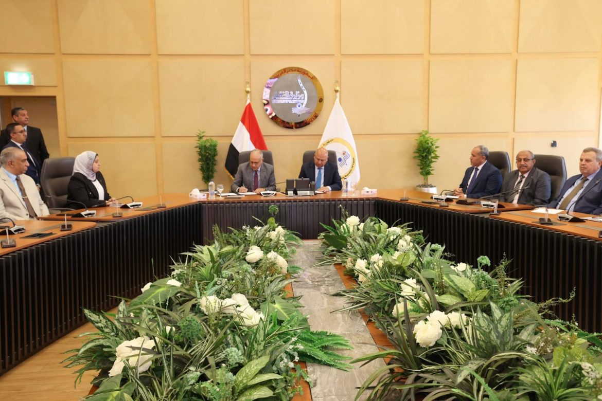 النقل والري يتعاونان لتعظيم أصول الدولة.. اتفاق جديد للاستثمار