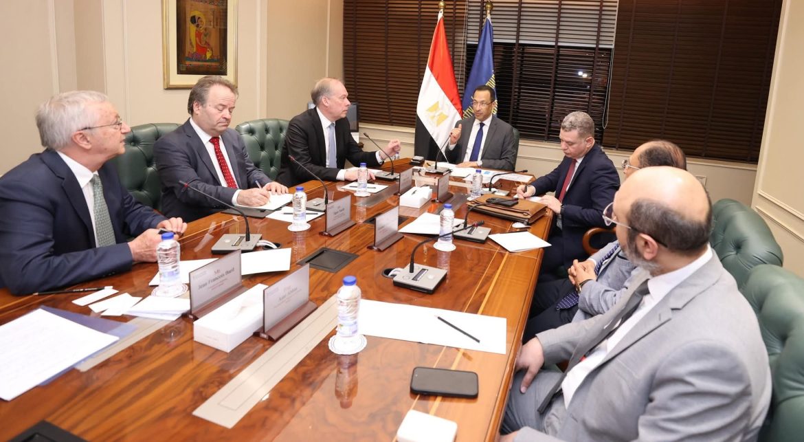 الاتصالات: نوكيا تعود من مصر للأسواق العالمية.. خطة لتصدير 2 مليون هاتف سنويًا