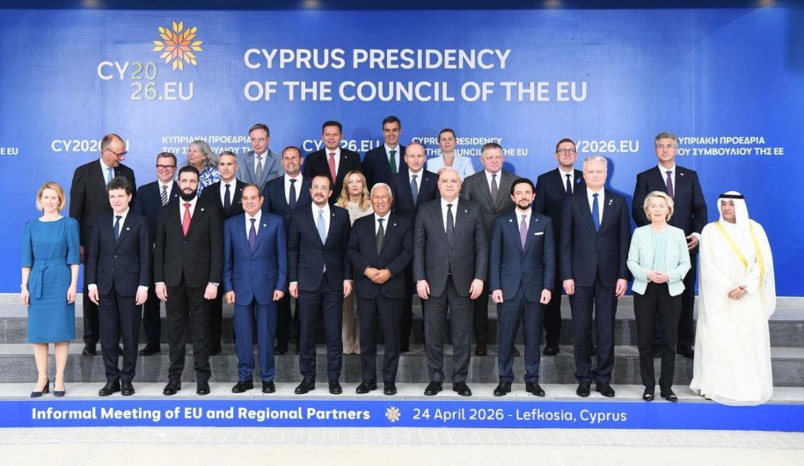 الرئيس السيسي يبحث تطورات منطقة الشرق الأوسط وسبل خفض التصعيد بقبرص