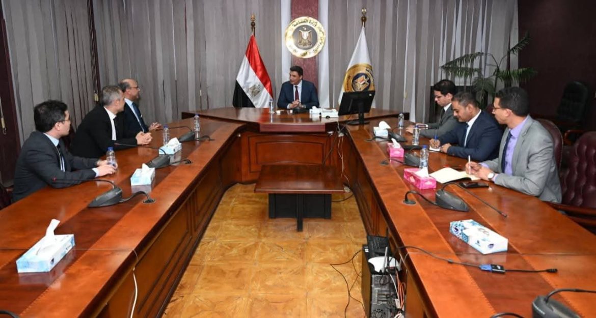 الصناعة: من السكر إلى المكرونة.. توسع صناعي جديد في السوق المصري