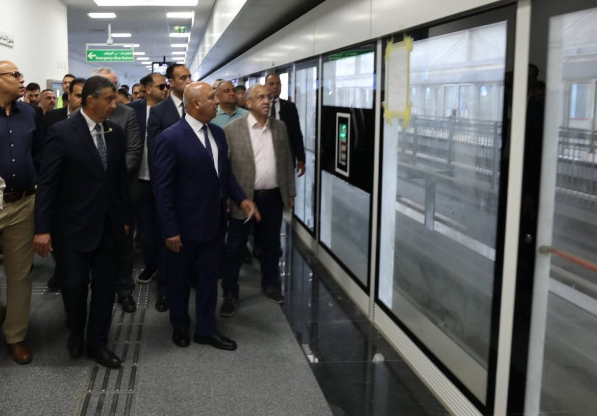 النقل تطلق المرحلة الأولى من المونوريل بخدمة صديقة للبيئة