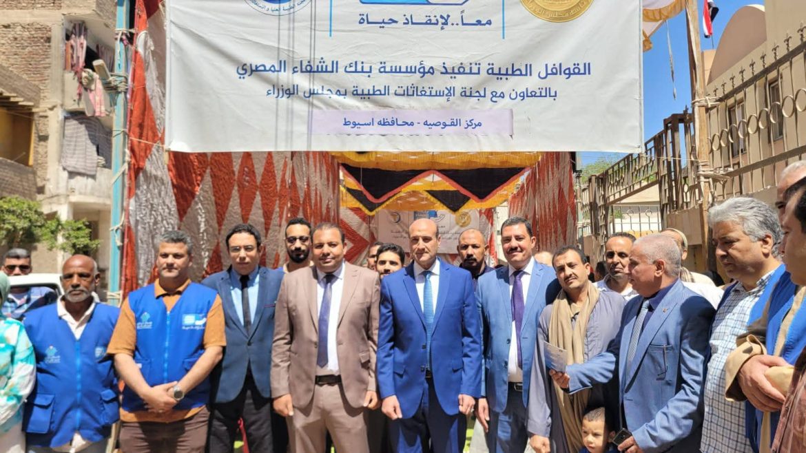 مدبولي: القوافل الطبية أداة فعالة لتقديم الخدمة الصحية بالمناطق الأكثر احتياجًا