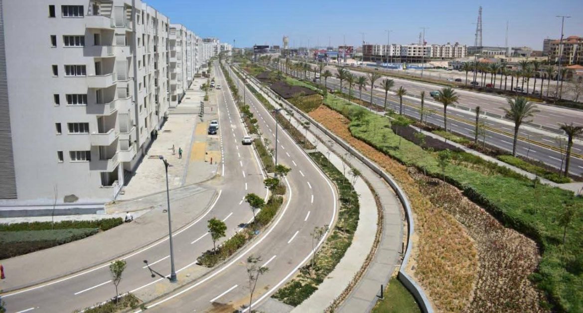 وزيرة الإسكان تتابع العمل بعدة مشروعات وتشدد على الالتزام بأعلى معايير الجودة