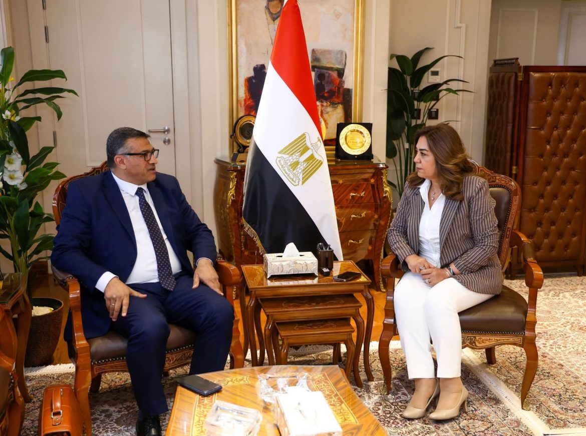 وزيرة التنمية المحلية: تسريع إنجاز مشروعات قنا قبل نهاية العام المالي