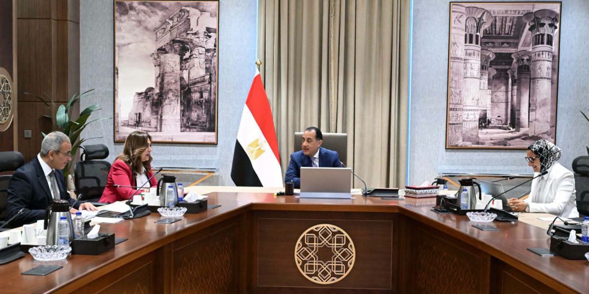 رئيس الوزراء: الوادي الجديد على طريق الاقتصاد الصحراوي