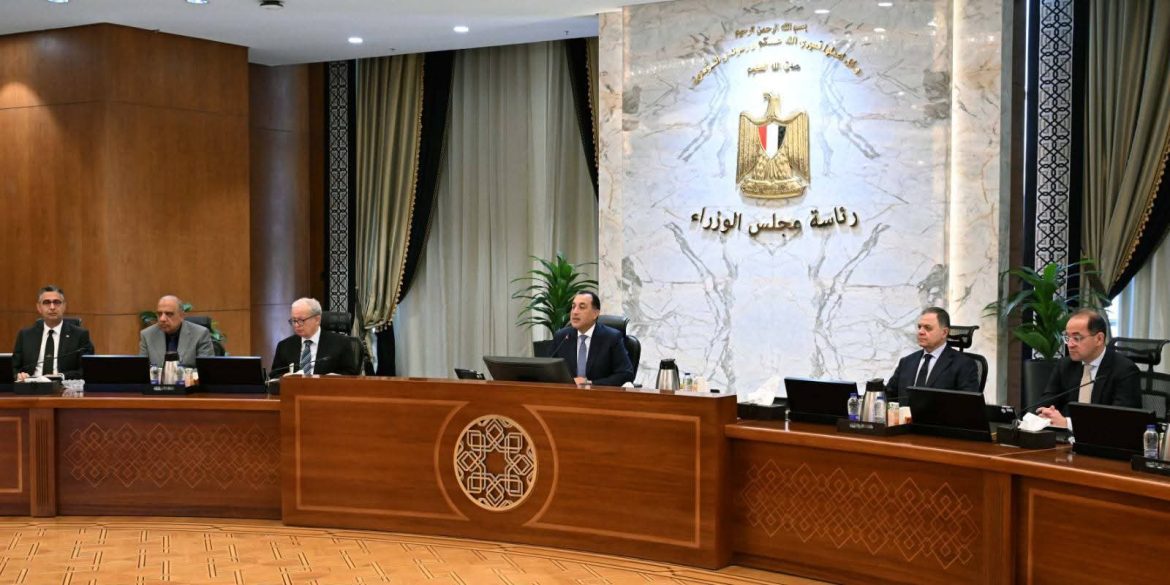 رئيس الوزراء: توريد 4.6 مليون طن قمح من المزارعين حتى الآن