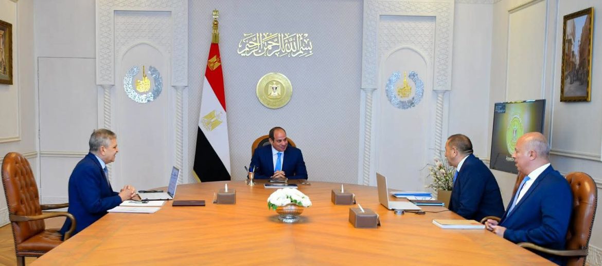 الرئيس السيسي يوجّه بتوطين صناعة الوحدات البحرية وتعزيز التصدير