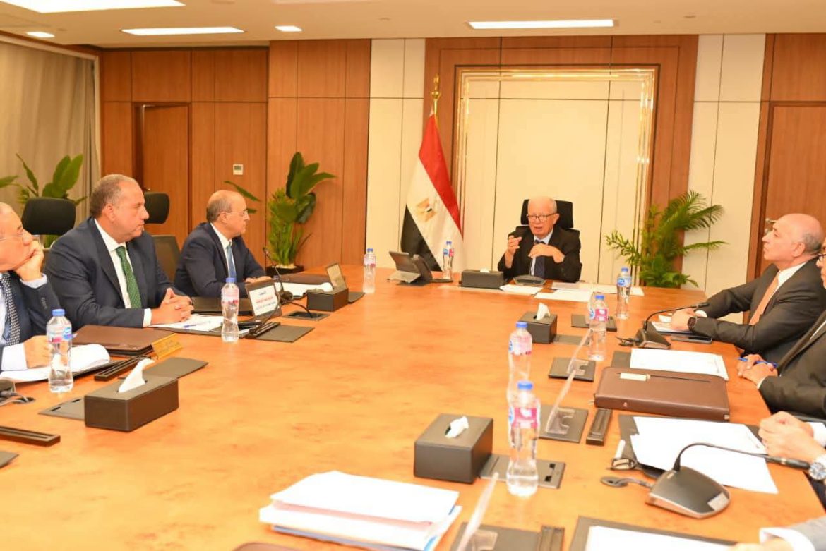 الحكومة تعزز إيرادات الدولة عبر أرباح الشركات القابضة