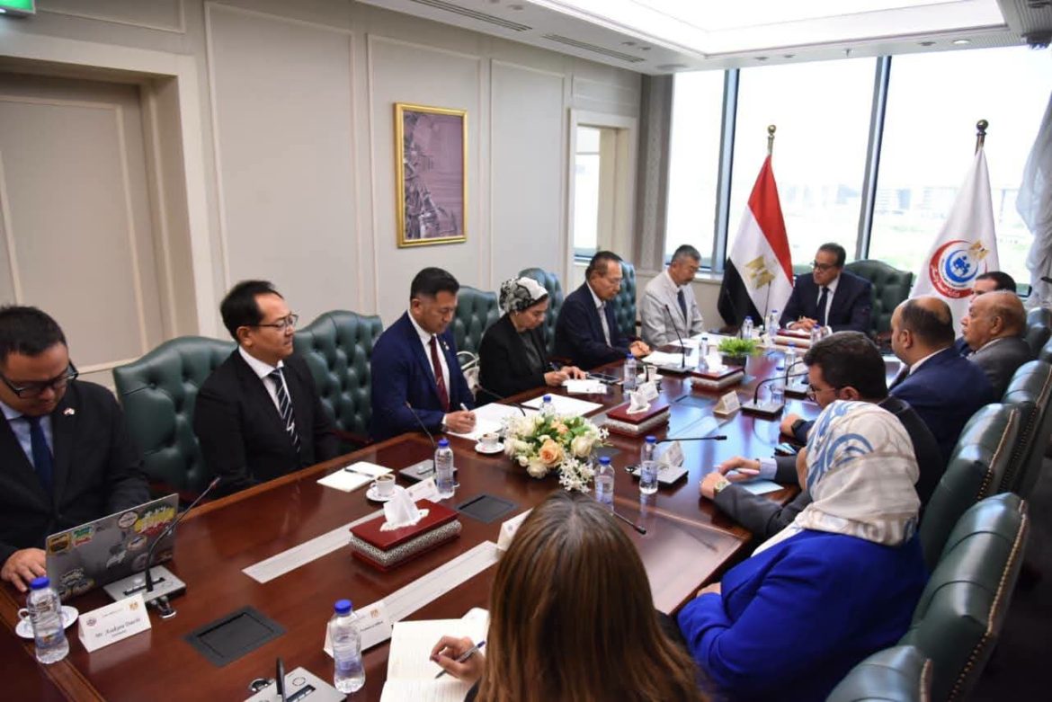 وزارة الصحة تبحث إنشاء أكاديمية إسعاف بالتعاون مع اليابان