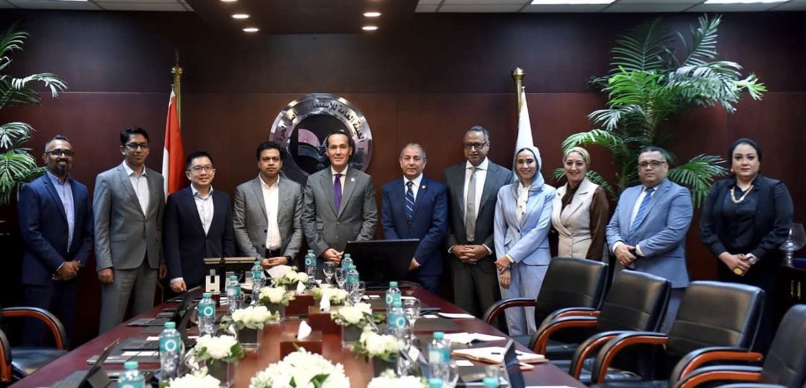 هيئة الاستثمار تبحث جذب تدفقات رأسمالية طويلة الأجل مع إنتربرايز سنغافورة