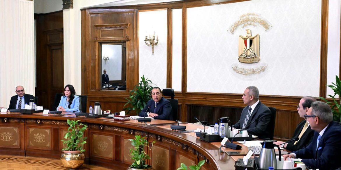 رئيس الوزراء يسرّع تسوية التشابكات المالية لدعم التوسع العمراني
