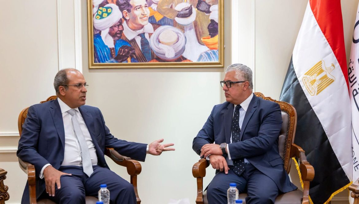 «اقتصادية قناة السويس» تعزز شراكات البحث العلمي مع «الجامعة البريطانية»