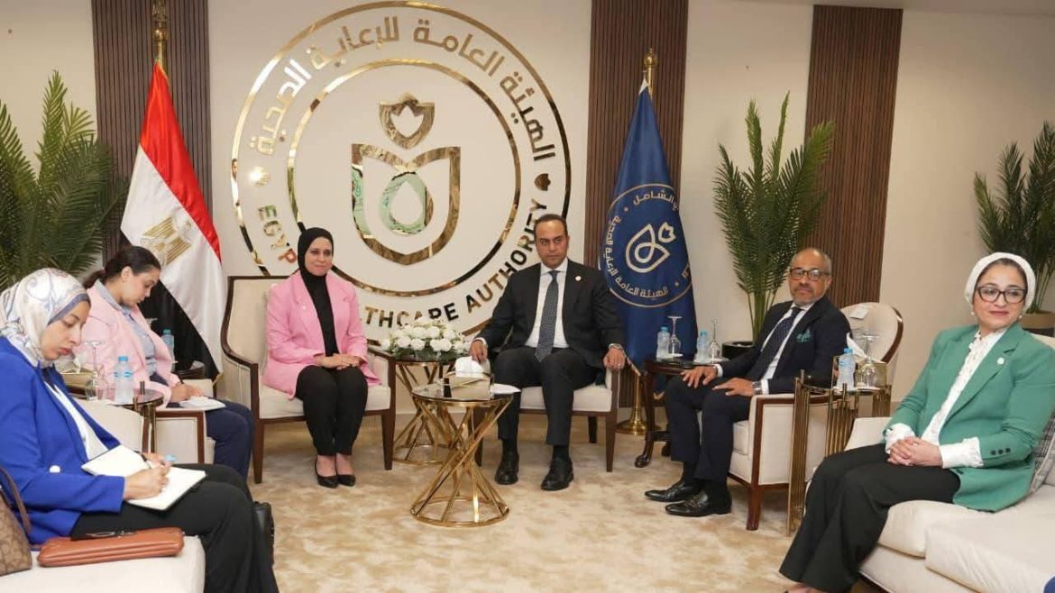 الرعاية الصحية تبحث تعزيز الاستثمار الدولي في القطاع الصحي