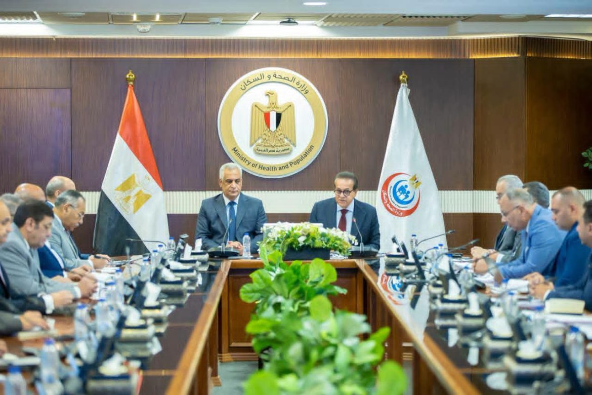 وزيرا الصحة والإنتاج الحربي يتابعان تنفيذ مشروعات قومية جديدة