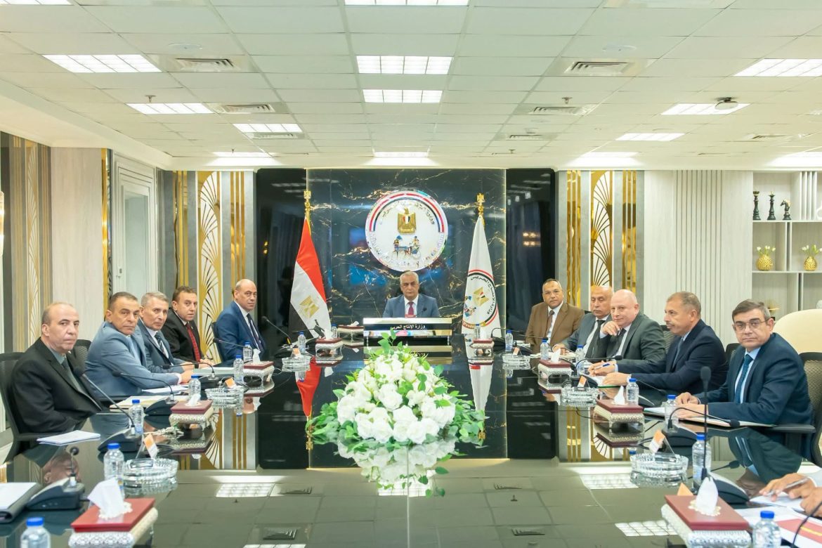 الإنتاج الحربي يعزز التصنيع المحلي في المشروعات القومية