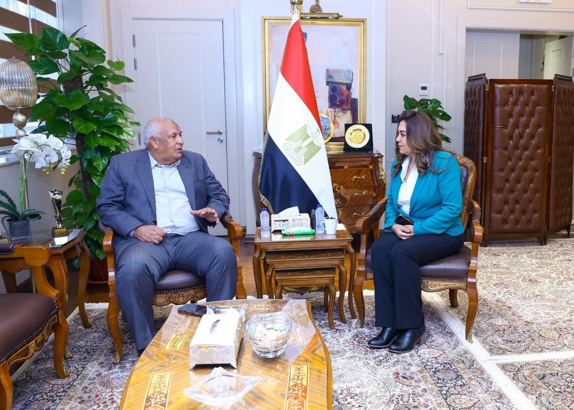 التنمية المحلية: 169 مليون جنيه لتطوير منظومة المخلفات في مطروح