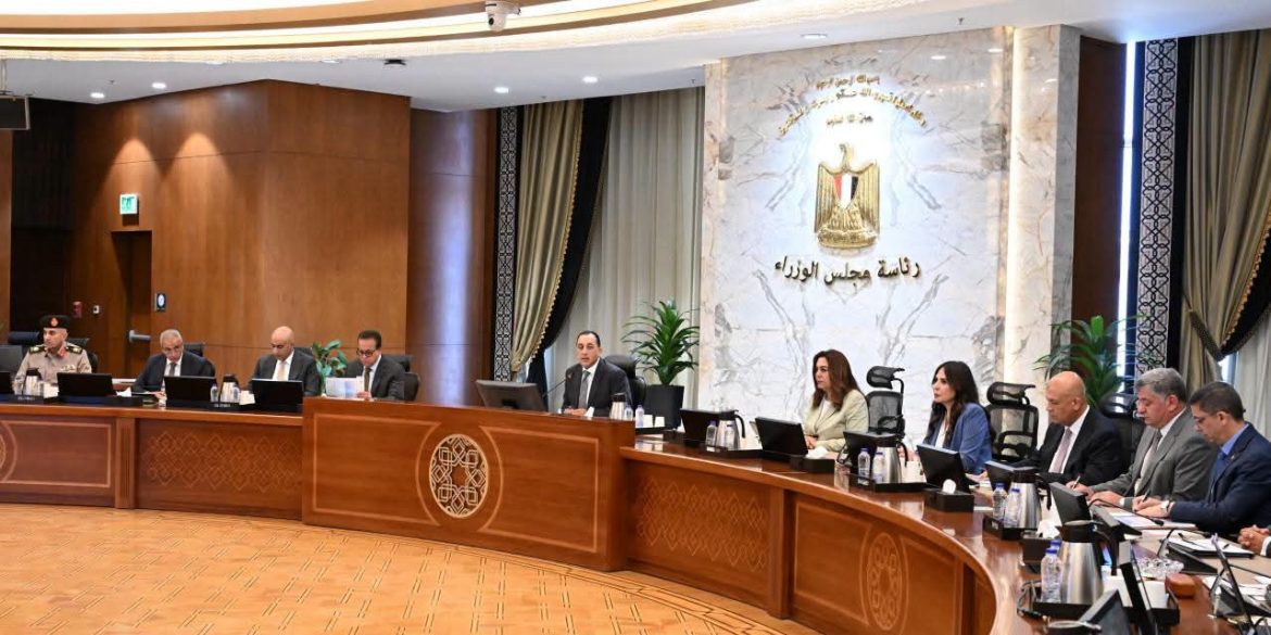 رئيس الوزراء: الشراء المركزي لتعزيز كفاءة مشروعات «حياة كريمة»