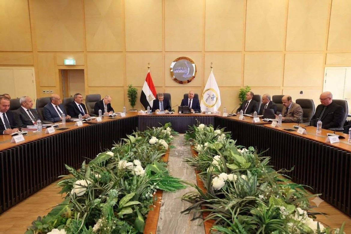 وزير النقل: قناة السويس لتنمية الموانئ ذراع مصر لتعزيز التجارة العالمية