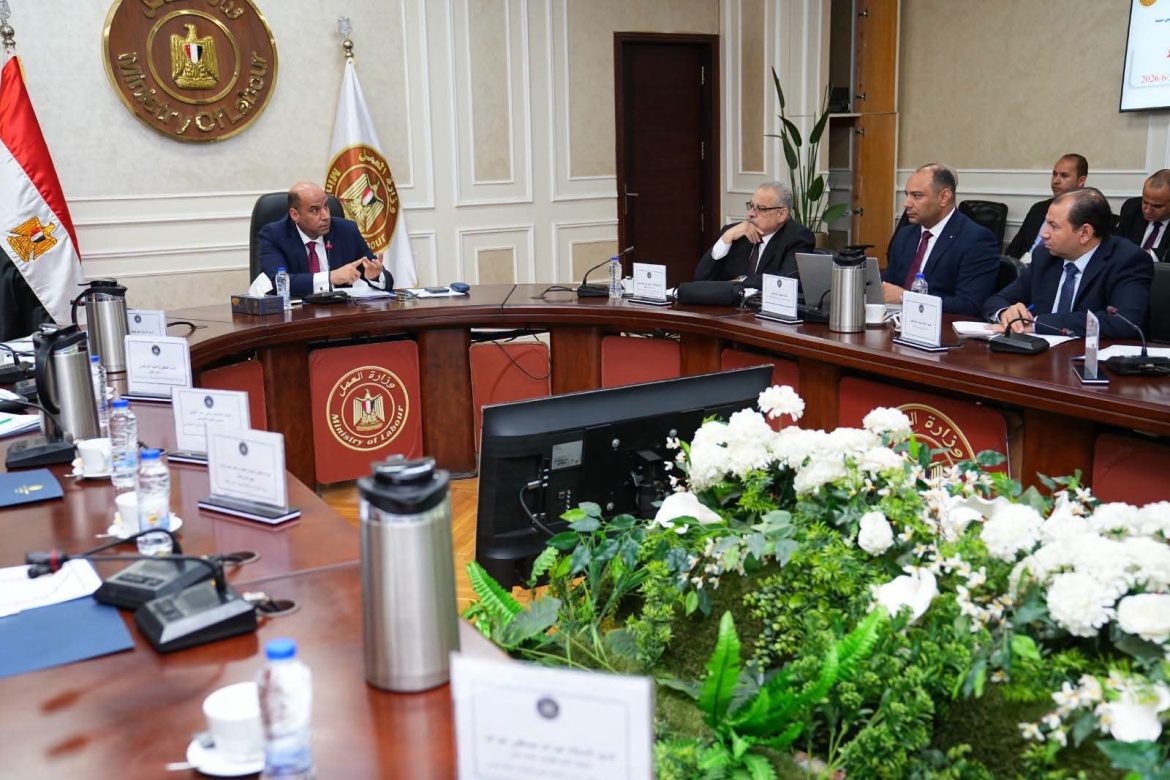 وزير العمل يوجه بـ10 إجراءات لتطوير منظومة السلامة المهنية