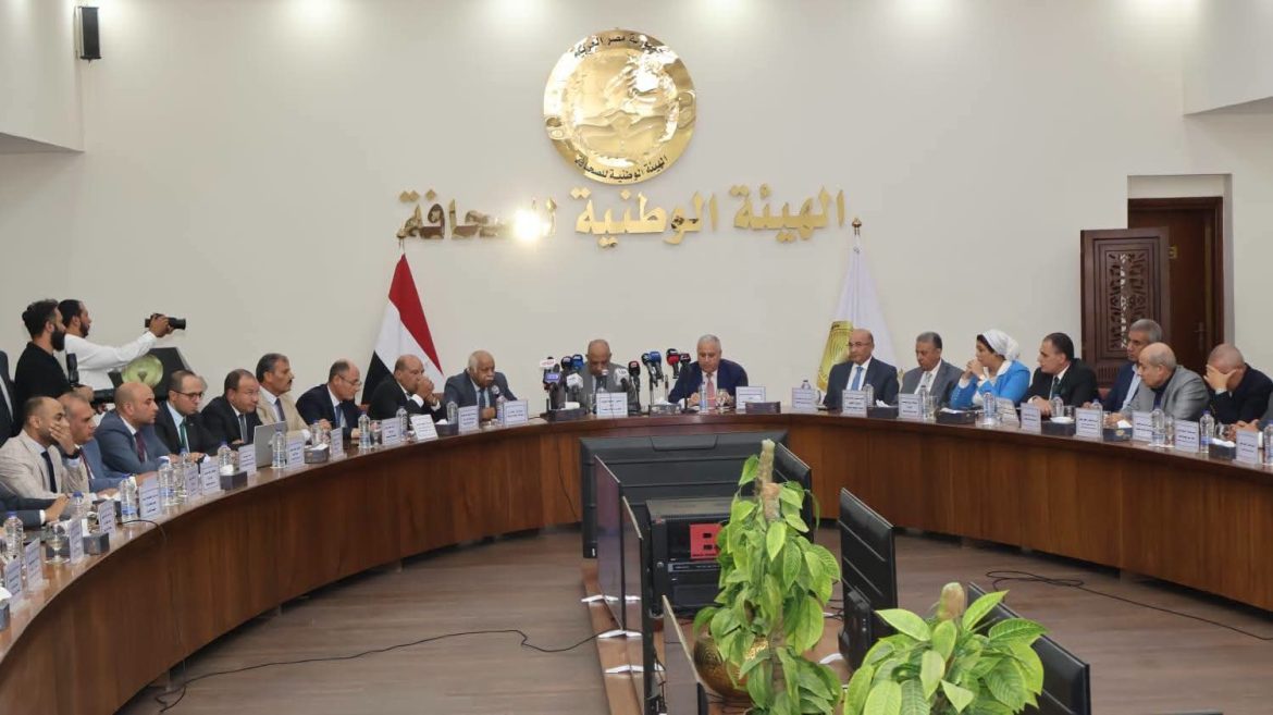 وزير الكهرباء: استثمارات القطاع تقترب من 5 تريليونات جنيه