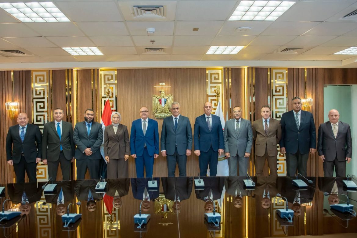 وزارة الإنتاج الحربي توقع اتفاقيتين لدعم الصناعة والتصدير