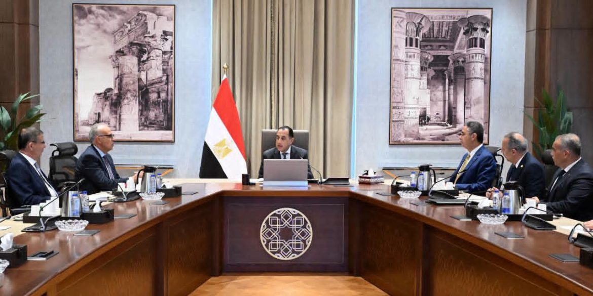 رئيس الوزراء: الأمن الغذائي والمائي أولوية قصوى للدولة