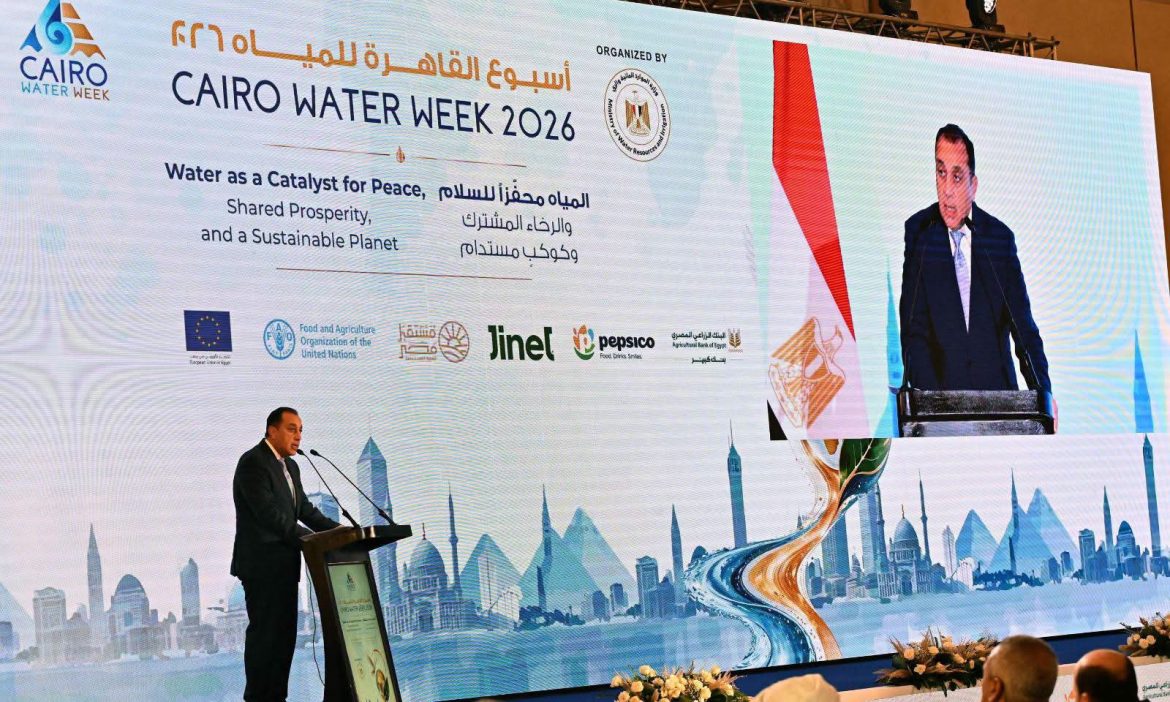 رئيس الوزراء: مشروعات المياه والطاقة بوابة للتكامل الاقتصادي الأفريقي